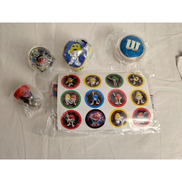 M&M's 2000 Millennium Y2K Time Capsule Kit Toys Opened Sealed Contents Yo-yo - Picture 4 of 13